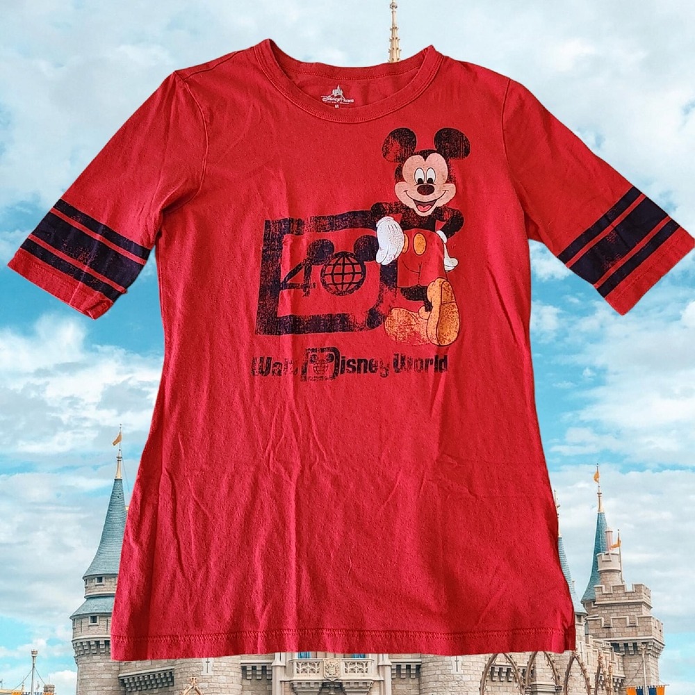 Walt Disney World 40th Anniversary Retro Mickey Mouse Red Shirt Size M